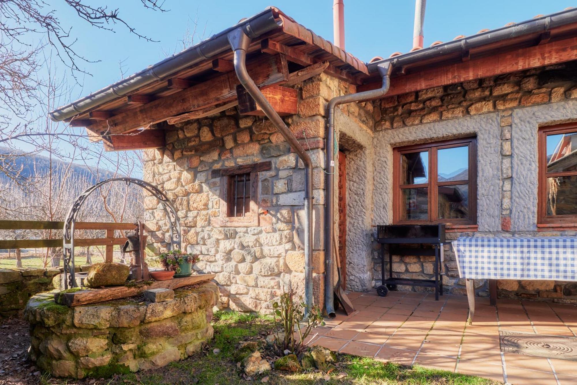 Maison d'hôtes Aldaron à Boca de Huérgano Extérieur photo